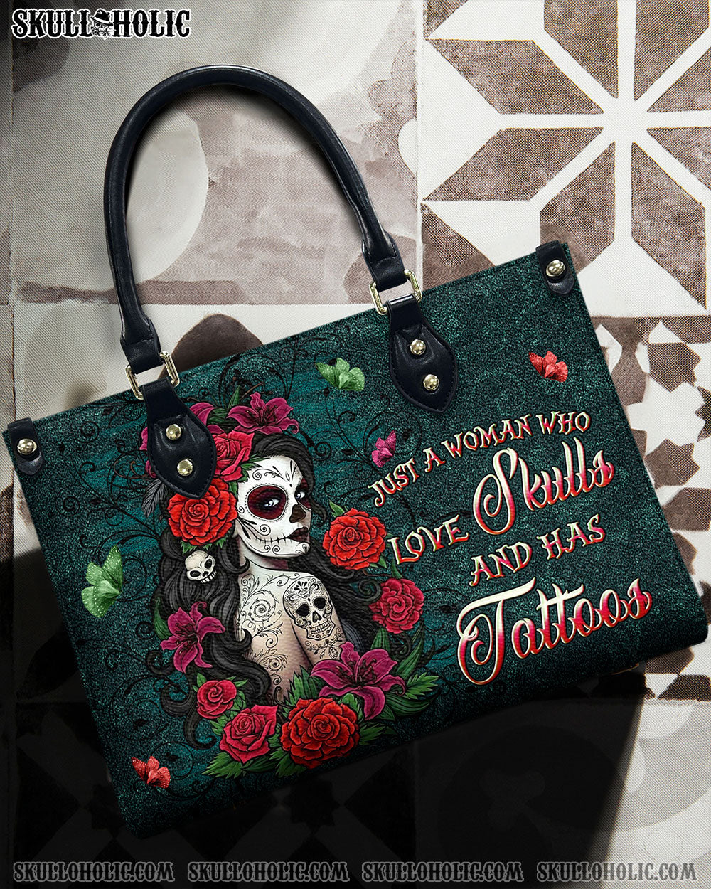 JUST A WOMAN WHO LOVES SKULL AND HAS TATTOOS LEATHER HANDBAG - YHLN0110245