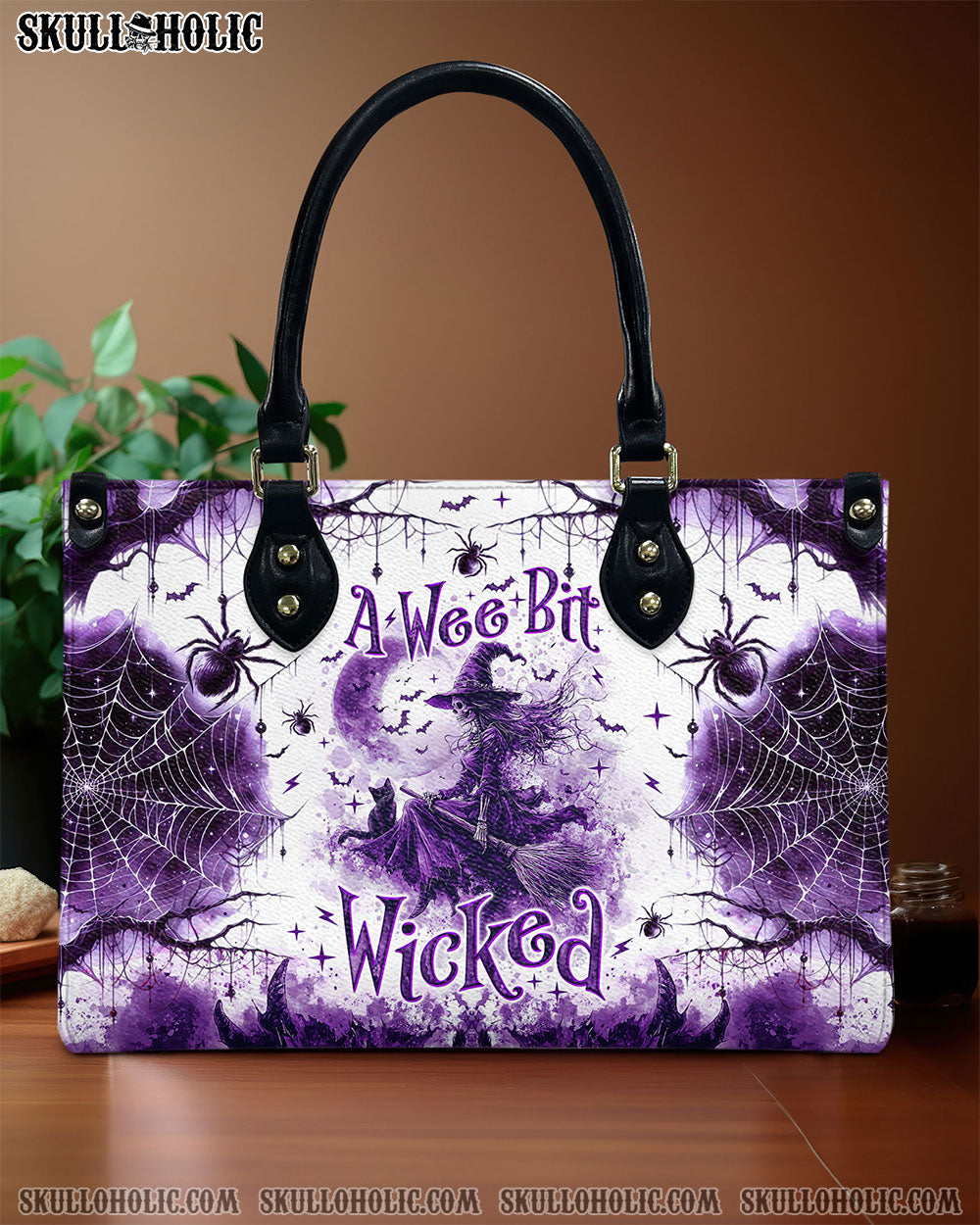 A WEE BIT WICKED HALLOWEEN LEATHER HANDBAG - TLNO0409245