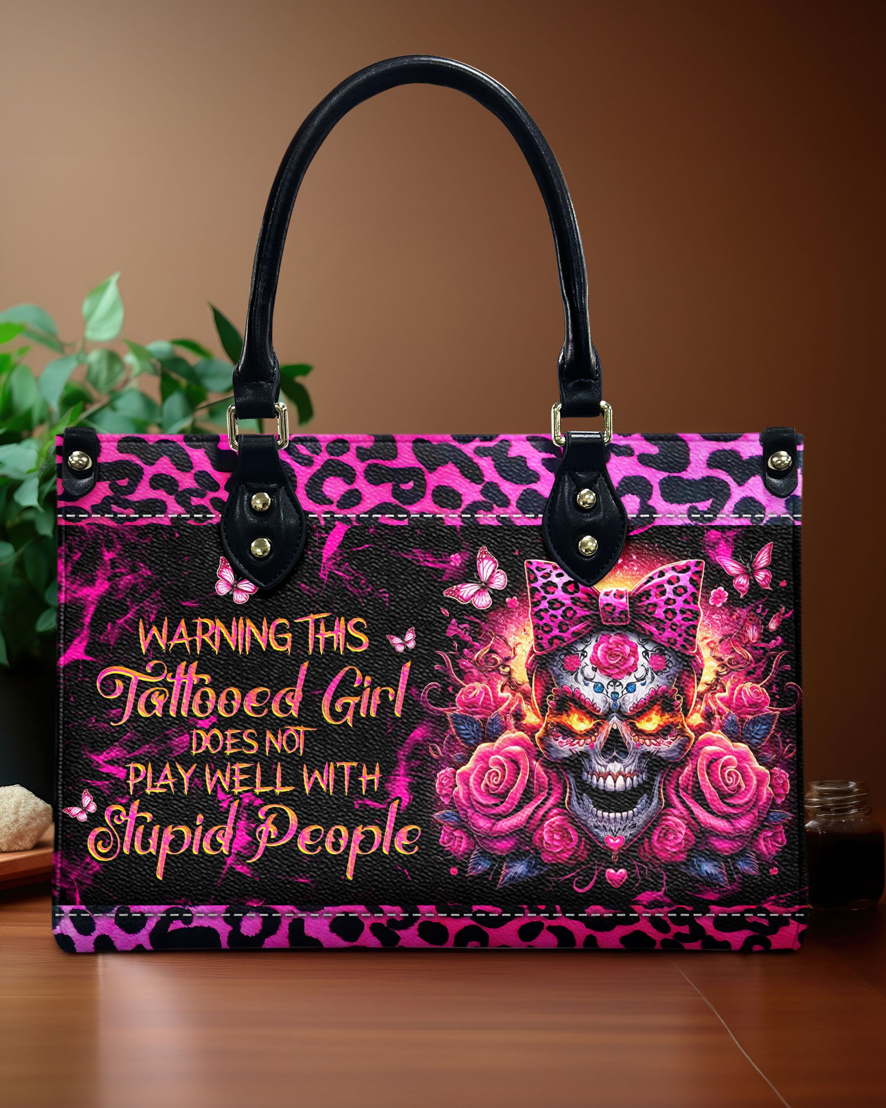 WARNING THIS TATTOOED GIRL LEATHER HANDBAG - TLNZ2805244