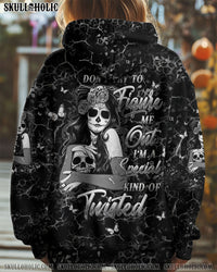 DON'T TRY TO FIGURE ME OUT SKULL LADY LEOPARD ALL OVER PRINT - TLTW0609241