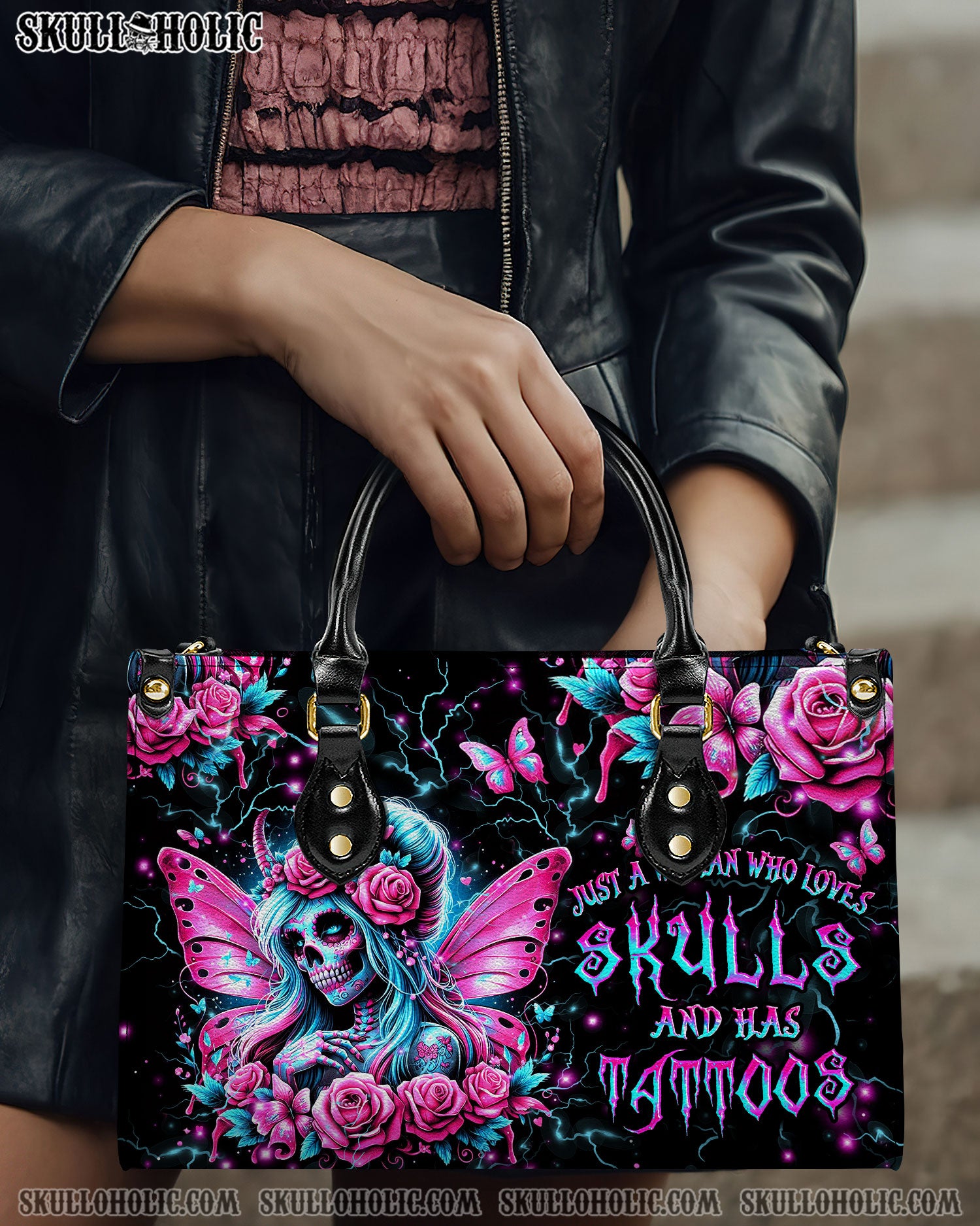 JUST A WOMAN WHO LOVES SKULLS AND HAS TATTOOS LEATHER HANDBAG - YHDU1607242